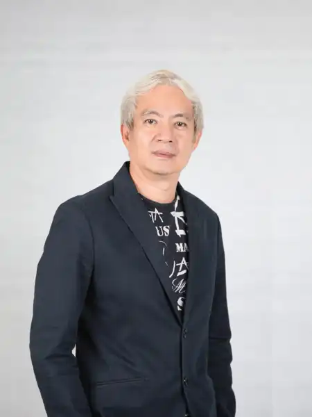 Mr. Wari Choklumlerd