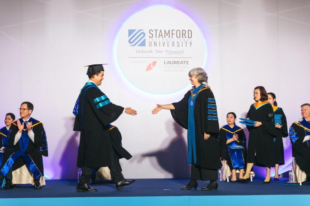 Stamford 19th Commencement Ceremony